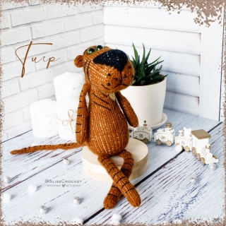 шерстяная вязаная игрушка тигр woolen knitted tiger toy brinquedo tigre de malha de lã jouet de tigre tricoté en laine